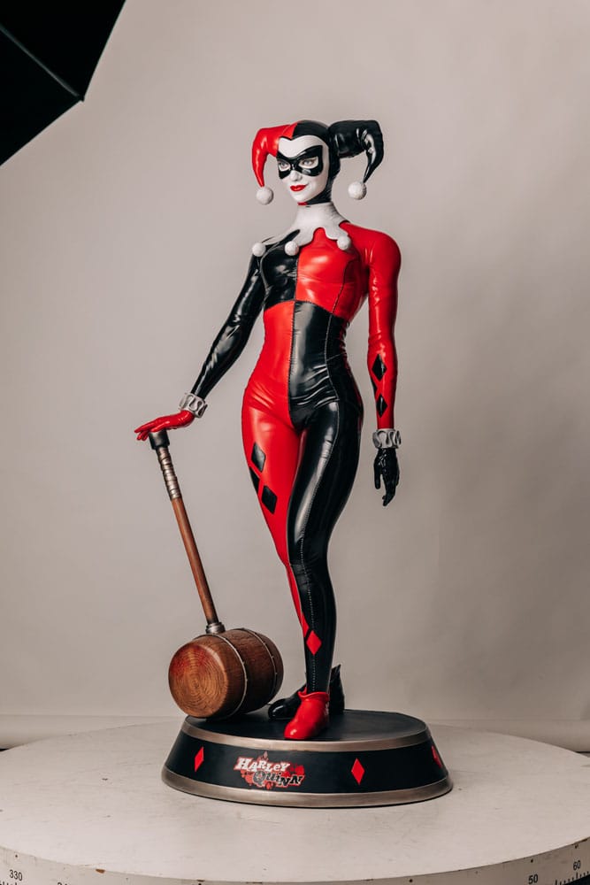 Dc Comics Estatua Tama O Real Harley Quinn Cm Estatuas Y