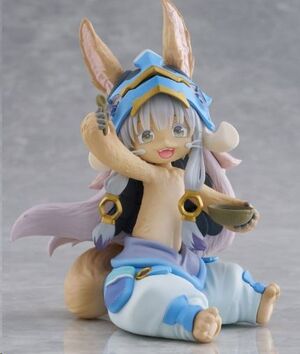 MADE IN ABYSSM FIGURA CUTE NANACHI (VERSIÓN COMIDA) PVC 13 CM