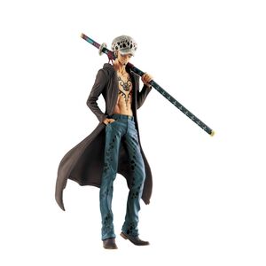 ONE PIECE FIGURA 26 CM TRAFALGAR LAW MEMORIES FIGURE                       