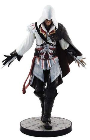 ASSASSIN'S CREED II ESTATUA PVC WHITE EZIO 24CM                            