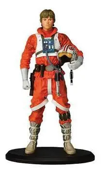 STAR WARS ESTATUA RESINA 37,5 CM LUKE SKYWALKER                            