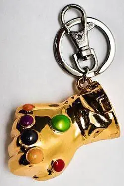 GUANTELETE DEL INFINITO LLAVERO METALICO 5 CM MARVEL                       