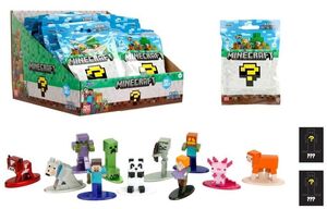 MINECRAFT SOBRE SORPRESA NANO FIGURA METÁLICA 4 CM