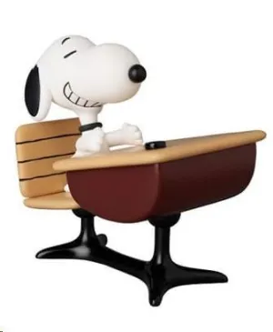 PEANUTS MINIFIGURA UDF SERIE 18 SNOOPY CON ESCRITORIO 9 CM