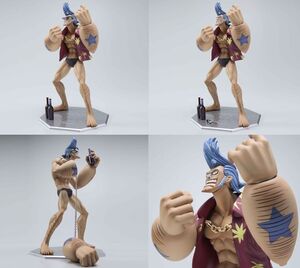 ONE PIECE FRANKY ESTATUA PVC ESC. 1/8 P.O.P                                