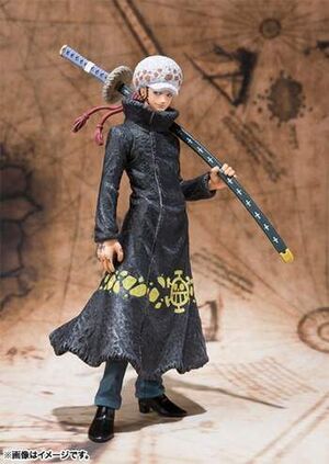 ONE PIECE TRAFALGAR LAW FIG 14CM FIGUARTS ZERO                             