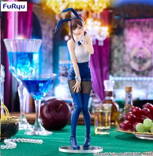 CHAINSAW MAN BICUTE BUNNIES FIGURA KOBENI HIGASHIYAMA 24 CM