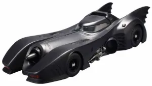 BATMAN COCHE MODEL KIT BATMOBILE DC COMICS 1/35