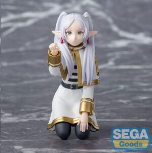 FRIEREN: BEYOND JOURNEY'S END ESTATUA PVC PM PERCHING FRIEREN POKING SOMETHING 10 CM