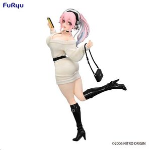 SUPER SONICO ESTATUA PVC TRIO-TRY-IT WINTER MEMORY VER. 21 CM