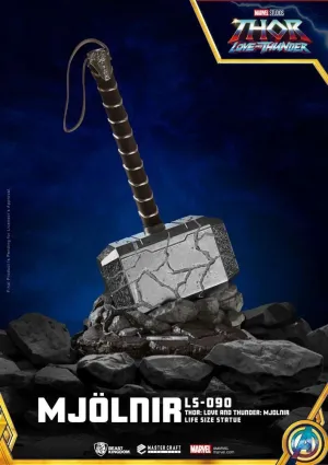 THOR: LOVE AND THUNDER ESTATUA TAMAÑO REAL MJOLNIR 53 CM