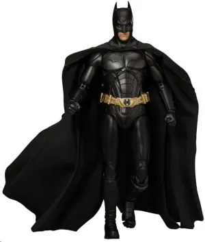 DC COMICS DYNAMIC 8CTION HEROES FIGURA BATMAN (BATMAN BEGINS) 21 CM