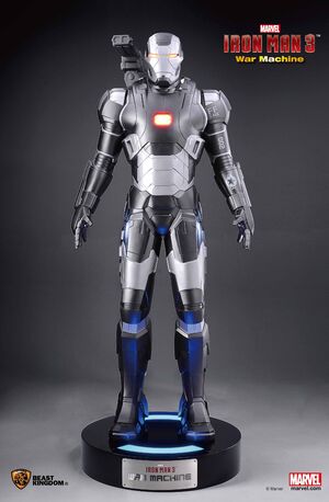 WAR MACHINE LS-003 ESTATUA 220 CM IRON MAN LIFE SIZE                       