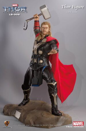 THOR 2 LS-005 ESTATUA 182 CM LIFE SIZE                                     