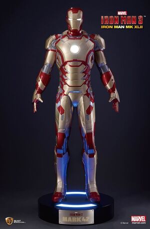 IRON MAN MK42 LS-001 ESTATUA 220 CM LIFE SIZE                              