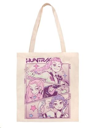 LAS GUERRERAS K-POP BOLSA DE TELA A BATTLE FOR THE FANS