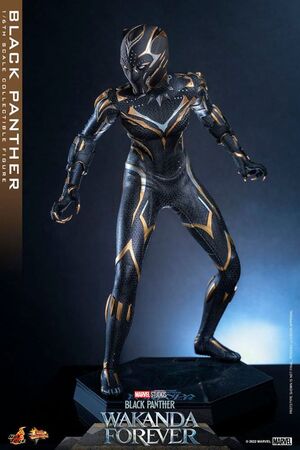 BLACK PANTHER WAKANDA FOREVER FIGURA MOVIE MASTERPIECE 1/6 BLACK PANTHER 28 CM