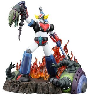 GRENDIZER ESTATUA PVC SCENE SELECTION 01 GRENDIZER A CRY OF VICTORY 14 CM