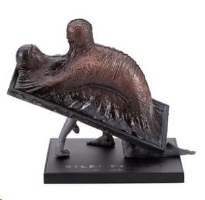 SILENT HILL 2 ESTATUA OSHI WORKS PVC ABSTRACT DADDY 15 CM