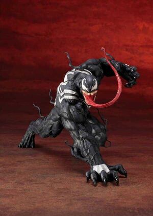 VENOM ESTATUA 13 CM MARVEL ART FX+                                         