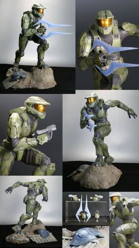 HALO 3 MASTER CHIEF ESTATUA PVC 30CM                                       