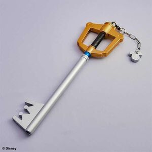 KINGDOM HEARTS LLAVE CON LUZ 35 CM