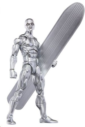 SILVER SURFER MARVEL LEGENDS SERIES FIGURA SILVER SURFER 15 CM
