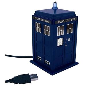 DOCTOR WHO TARDIS 11º REPLICA 4 PUERTOS USB HUB                            
