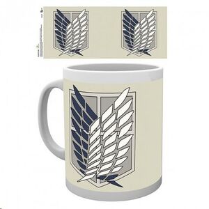 ATAQUE A LOS TITANES TAZA 320 ML INSIGNIA
