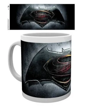 BATMAN VS SUPERMAN DAWN OF JUSTICE TAZA LOGO                               