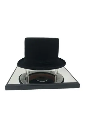 JAMES BOND PROP RÉPLICA 1/1 ODDJOB HAT LIMITED EDITION 18 CM