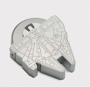 STAR WARS CORTADOR DE PIZZA HALCÓN MILENARIO