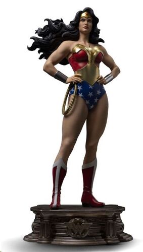 DC COMICS RÉPLICA ESTATUA LEGACY 1/4 WONDER WOMAN 56 CM