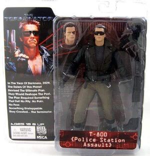 TERMINATOR FIG 18CM SERIE 2 - T800 POLICE STATION ASSAULT                  