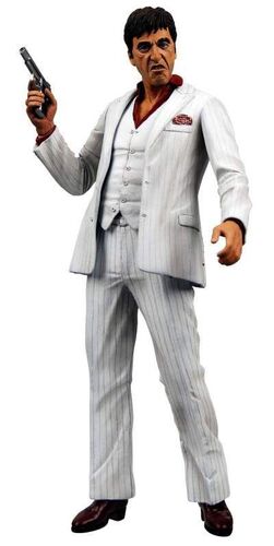SCARFACE FIG 18CM TONY MONTANA TRAJE BLANCO                                