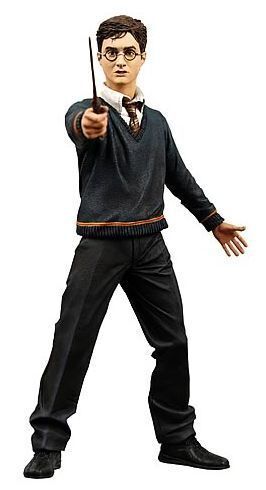 HARRY POTTER FIG 45CM HARRY CON SONIDO                                     