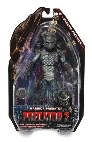 PREDATORS SERIE 6 FIG 18CM WARRIOR PREDATOR                                