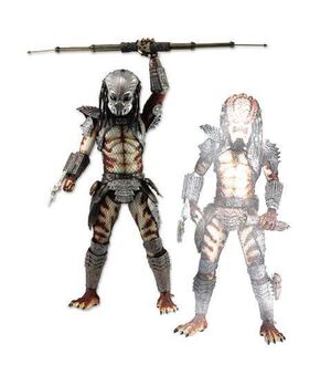 PREDATORS 2 SERIE 2 FIG 51CM - GUARDIAN PREDATOR                           