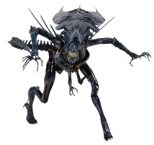 ALIENS ULTRA DELUXE FIGURA ALIEN QUEEN 38 CM
