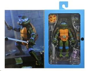TORTUGAS NINJA ULTIMATE LEONARDO VHS SCALE ACTION FIG. 18 CM