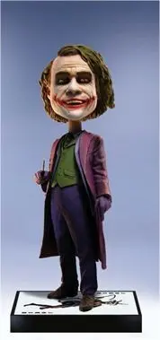 BATMAN DARK KNIGHT CABEZON RESINA JOKER #02 20CM                           