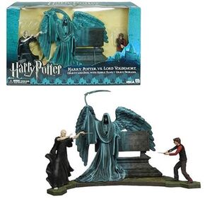 HARRY POTTER DELUXE SET HARRY VS VOLDEMORT                                 