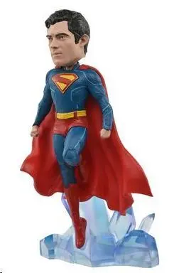 DC UNIVERSE FIGURA HEAD KNOCKER SUPERMAN 2025 21,5 CM