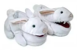 SALDO - MONTY PYTHON ZAPATILLAS PLUSH KILLER RABBIT                                