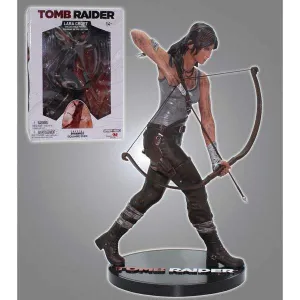 TOMB RAIDER ESTATUA RESINA LARA CROFT 23CM                                 