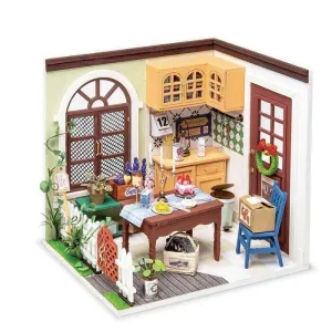DIY MINIATURE HOUSE MRS CHARLIE´S DINNIN ROOM                              