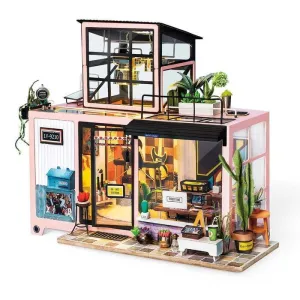DIY MINIATURE HOUSE KEVIN'S STUDIO                                         