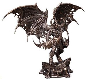 WORLD OF WARCRAFT 1/10 SCALE ESTATUA ILLIDAN STORMRAGE (BRONZE-COLORED) 34 CM