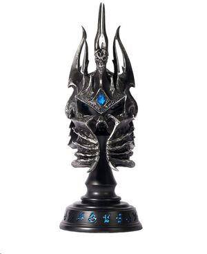 WORLD OF WARCRAFT RÉPLICA HELM OF DOMINATION (COLLECTOR'S EDITION) 24 CM