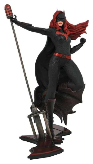 BATWOMAN ESTATUA PVC 23 CM DC GALLERY                                      